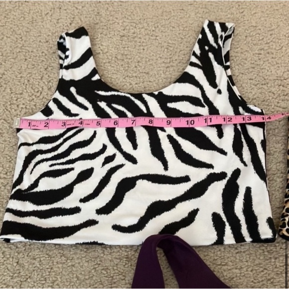 Bundle of 3, super soft crop tanks, zebra, leopard, colorblock, solid, basics - Picture 6 of 7